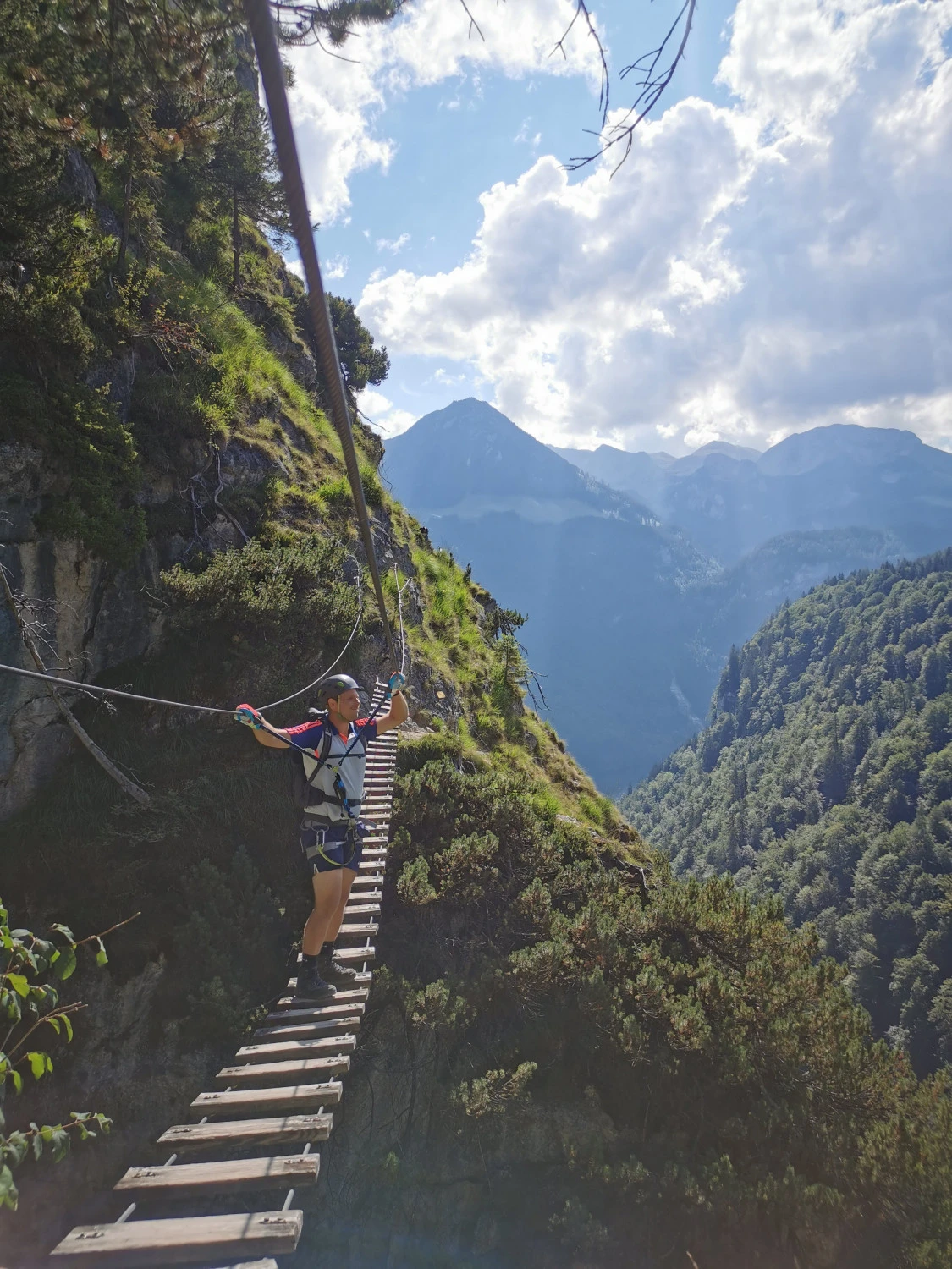 Black Diamond Half Dome Helmet - Climbing Helmet 4 Black Diamond Half Dome Helmet - Climbing Helmet - Image 2